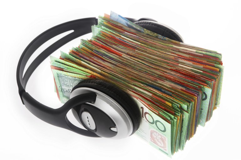 money_headphones.jpg