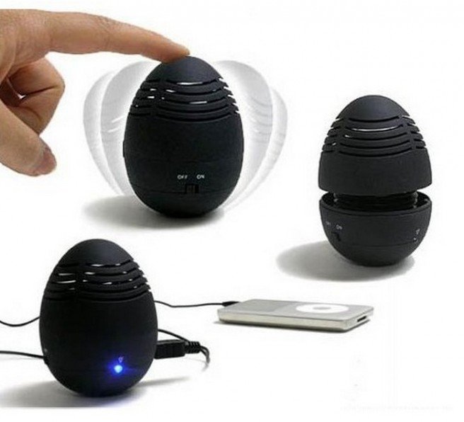 12-funny-loud-speaker-gadget.jpg