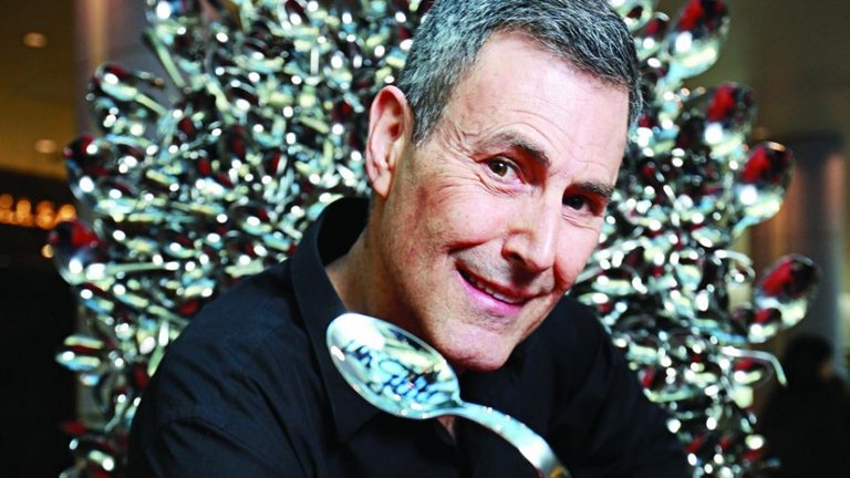 22-uri-geller-965x543.jpg