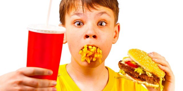 o-BOY-EATING-CHEESEBURGER-facebook-640x320.jpg