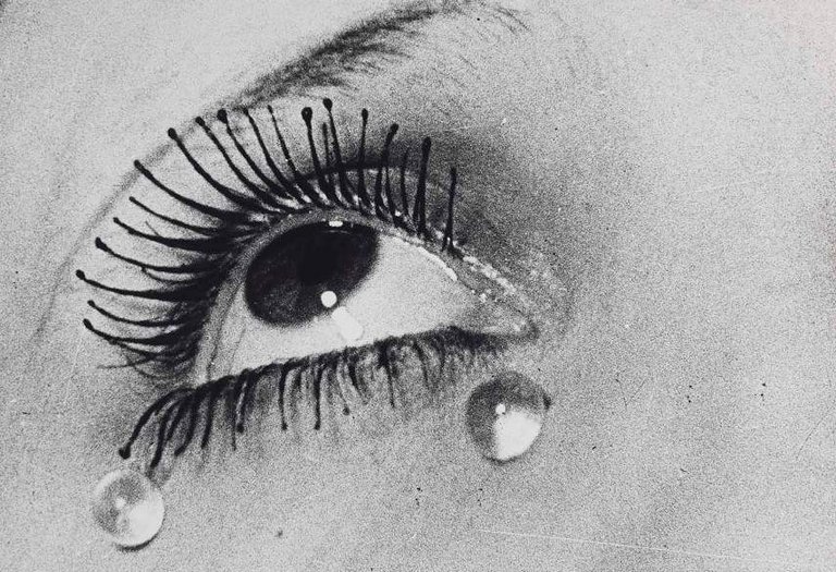 Man-Ray-Tears-Les-Larmes-Image-via-harryneelamcom.jpg