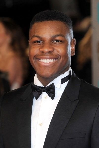 John-Boyega-400x600.jpg