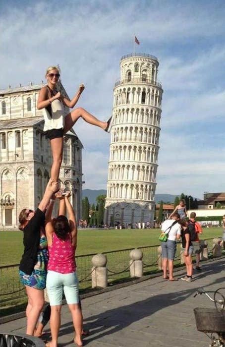 pisa-tower-funny (1).jpg