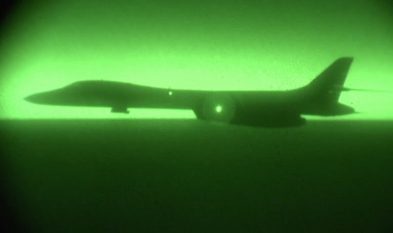 B-1-NVG-night-refuel.jpg