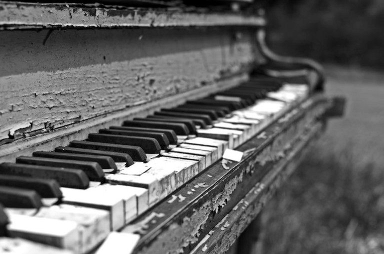 Piano Picture by Ron LiBrand