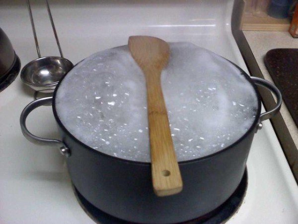 10-secret-kitchen-hacks-chefs-know1-600x450.jpg