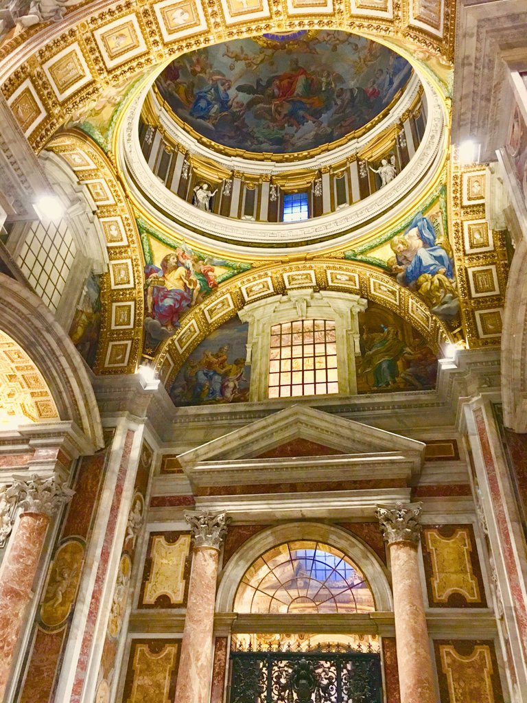 vatican5c.jpg