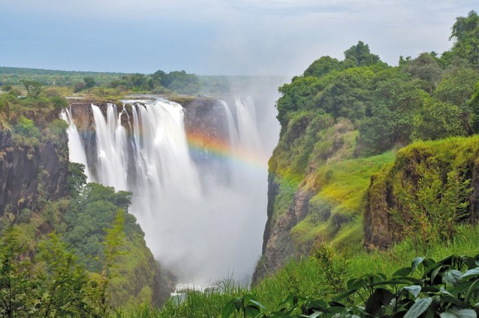 Victoria-Falls.jpg