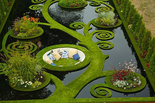 185856-The-Most-Amazing-Garden-In-The-World.jpg