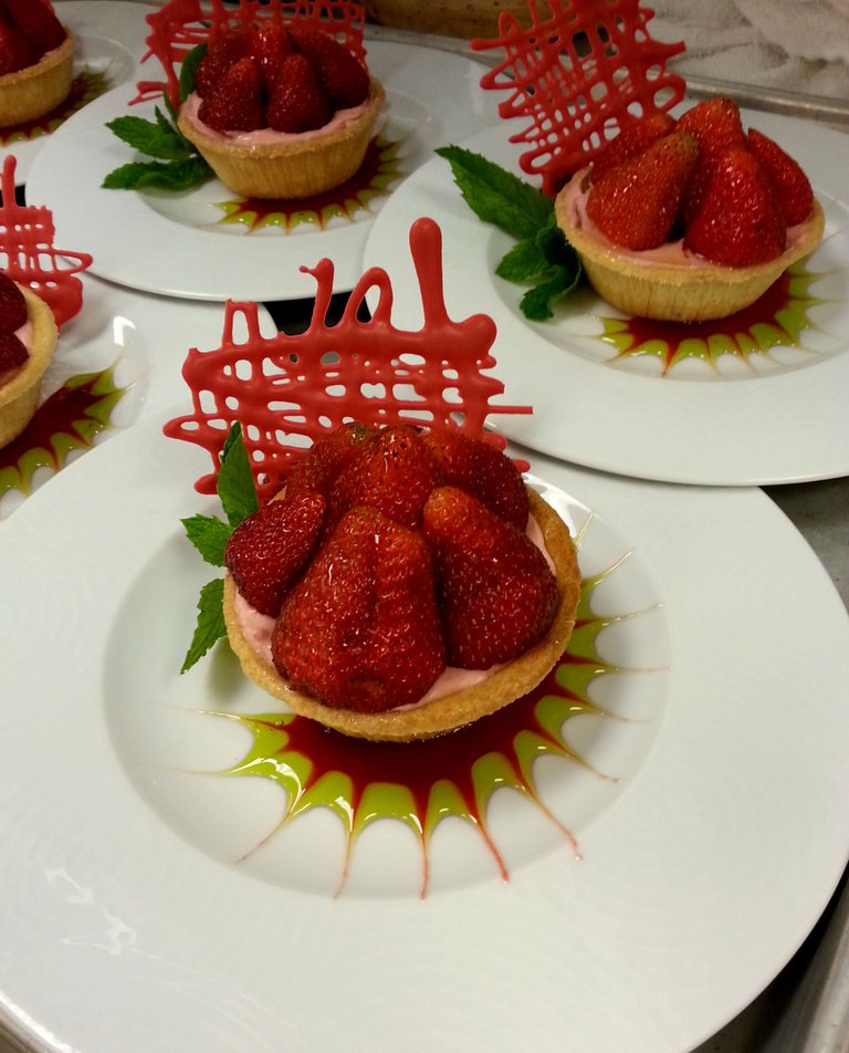 strawberry mousse tart.jpg