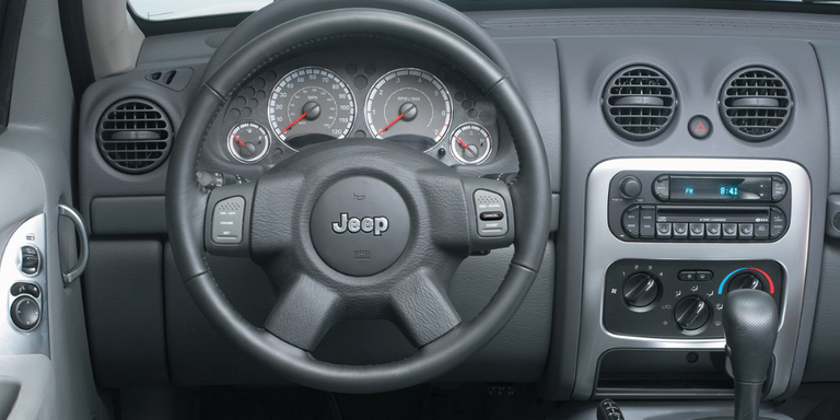 2004 Jeep Liberty Interior and Redesign.png