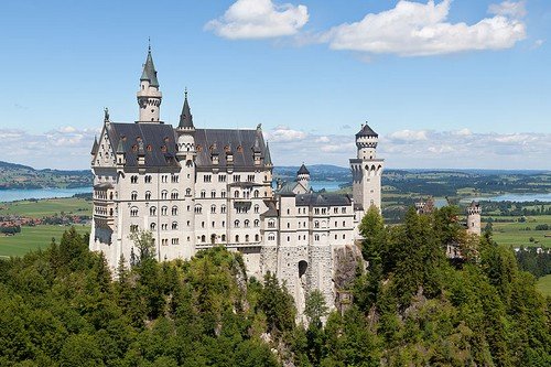 Neuschwanstein-Castle.jpg