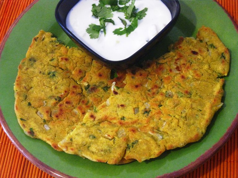 thalipeeth.jpg