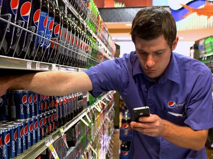 pepsico-worker.jpg