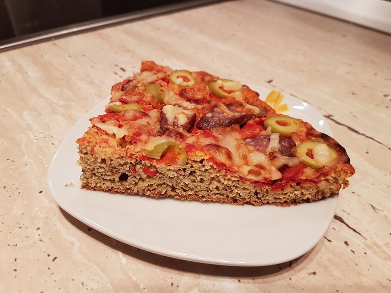 Low-Carb Keto Pizza - Almond Flour and Psyllium [Jan 2018].jpg