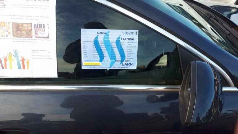 Steemit leaflets on Car .jpg