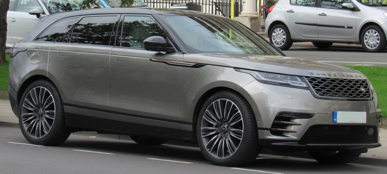 rr-velar-indus-silver-079.jpg