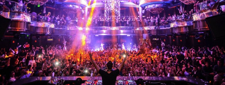 Best-Nightclubs-Jakarta.jpg