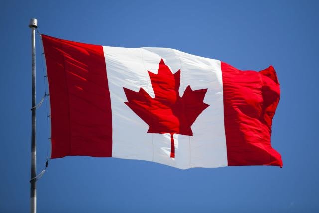 national-flag-canada-lge2.jpg