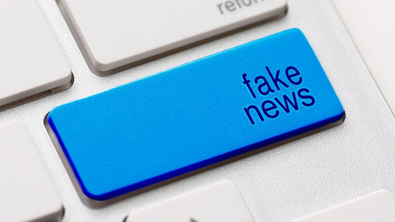 Fake-News-Key-Board-Computer-900-1.jpg