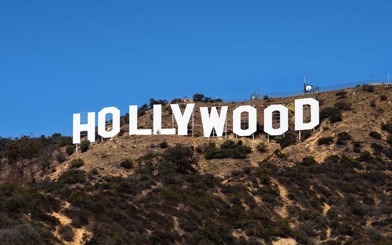 Hollywood_Sign_(Zuschnitt).jpg