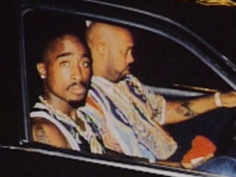 Tupac_and_suge_knight.jpg