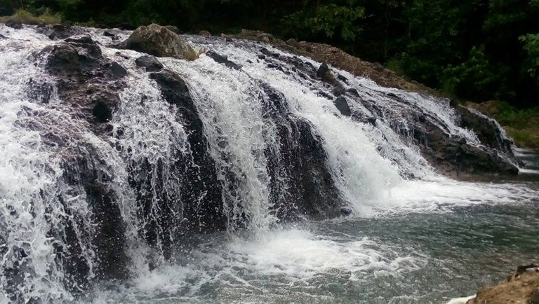 air terjun rayap.jpg