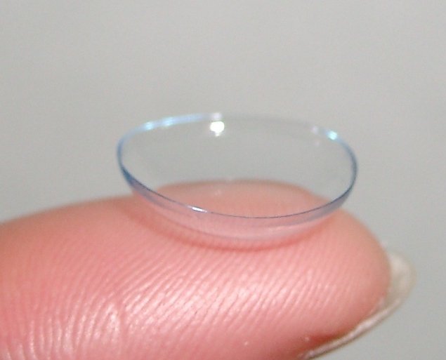 Contact_lens.JPG