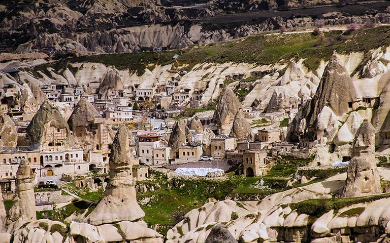 Kapadokya-Gezilecek-Yerler-Goreme.jpg