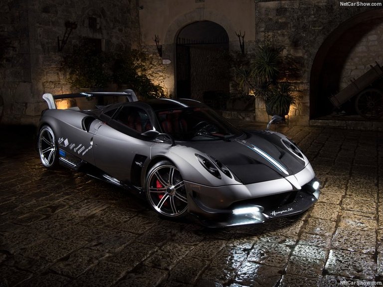 Pagani-Huayra_BC-2016-800-01.jpg