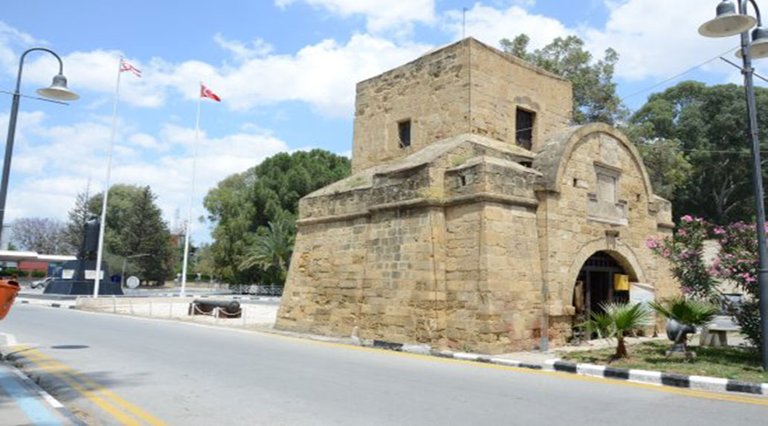 kyrenia-gate-(1)-copy.jpg