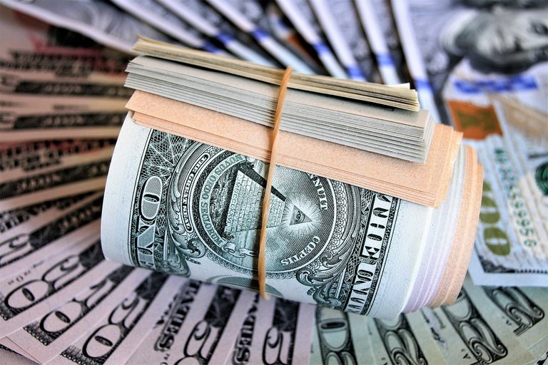 currency-3125447_1280.jpg