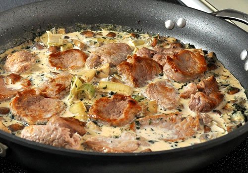 r_pork_with_mushrooms_and_leeks.jpg