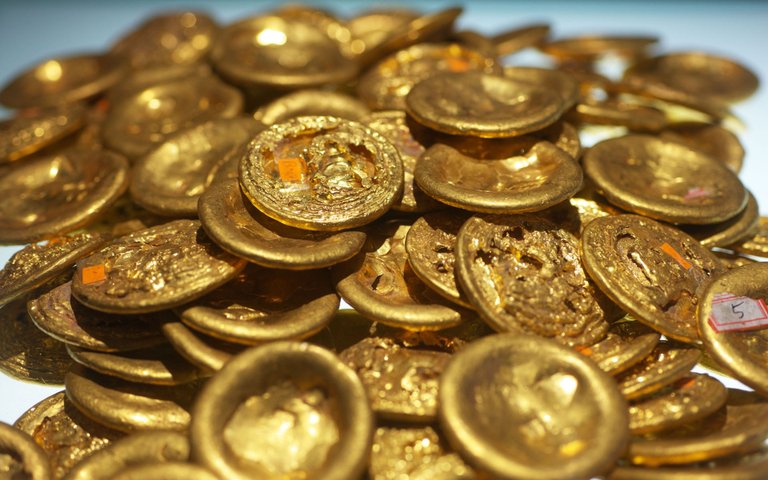 coins_gold_many_64716_3840x2400.jpg