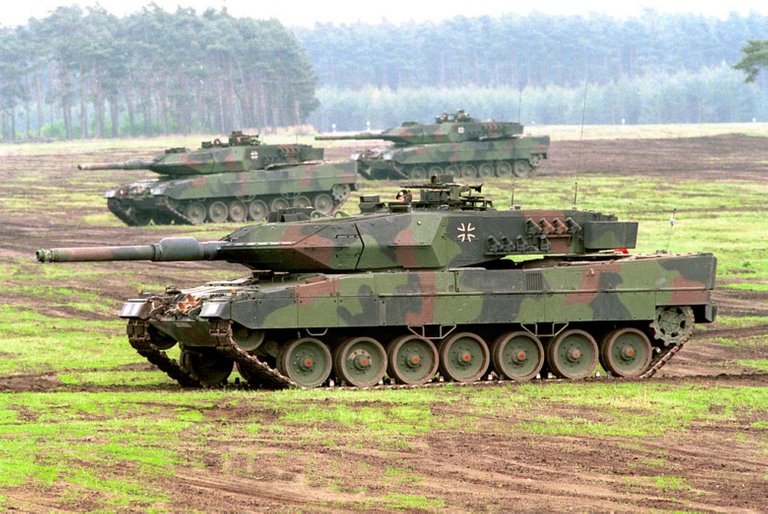 1024px-Leopard_2_A5_der_Bundeswehr.jpg