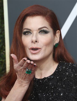 debra-messing-today-180108-inline_94bdd510578d76875ccd3d178739e21a.focal-320x417.jpg