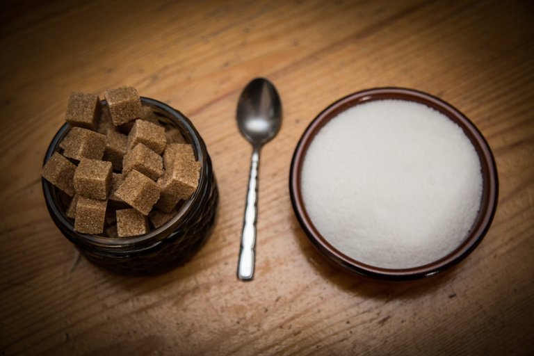 brown-cane-sugar-cubes-1462971670Np2.jpg