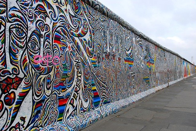 berlin-wall-526521_640.jpg