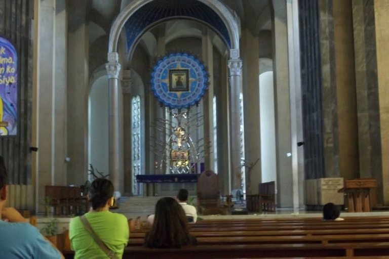 Baclaran_church05_2013.jpg