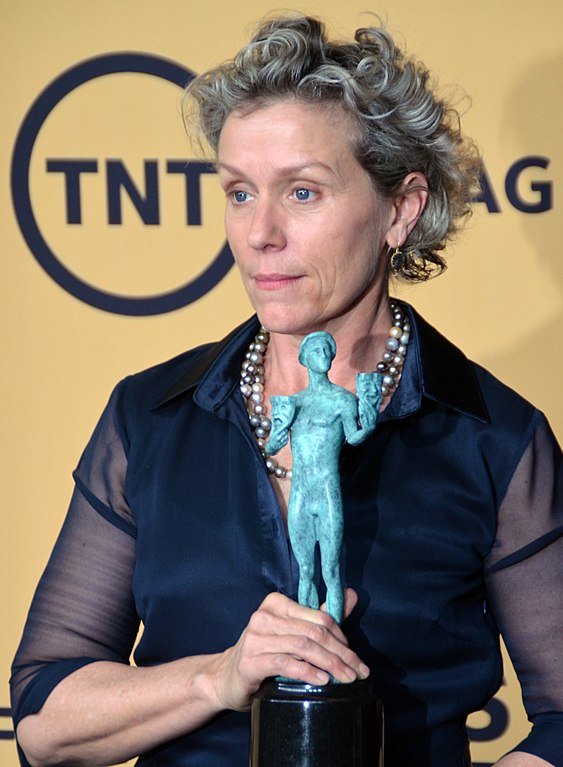 563px-Frances_McDormand_2015_(cropped).jpg