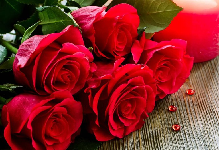 Red-Roses-1024x700.jpg