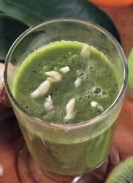 smoothies-daun-sirsak.jpg