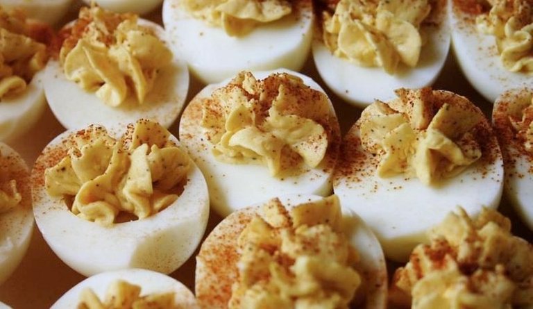 deviledeggs.jpg