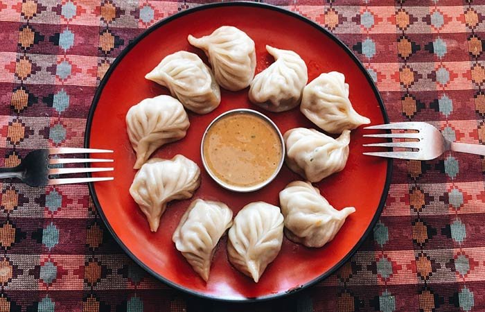 Momos.jpg