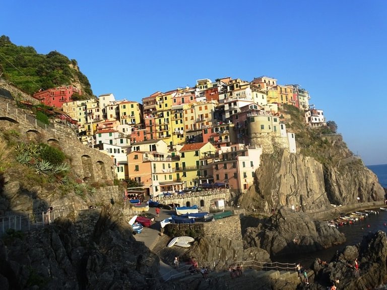 Manarola-min.jpg