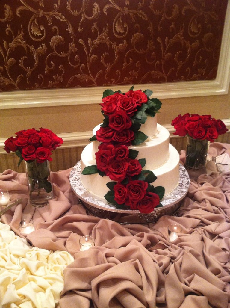 Silk-Rose-Cake1.jpg