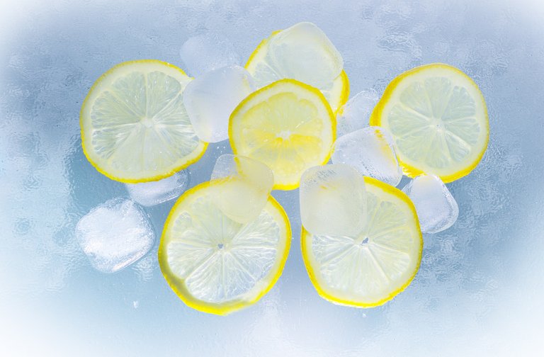 Benefits of Lemon Water in AM 2.jpg