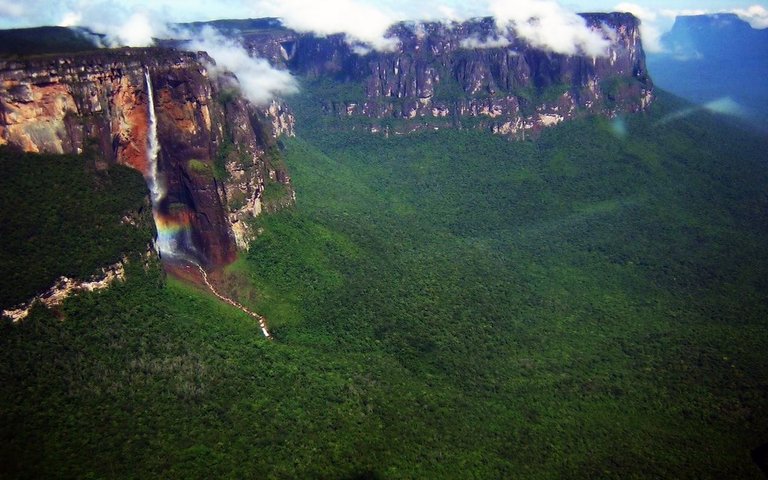 Salto Angel.jpg