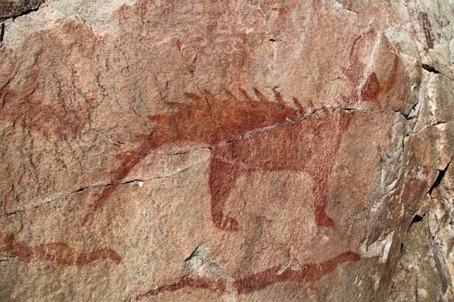 Mishepishu_Rock_Pictograph_Pictograph_Rock_Drawing_Painting_Mishipeshu.jpg