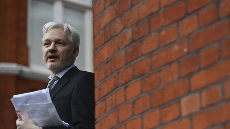 assange3 (1).jpg